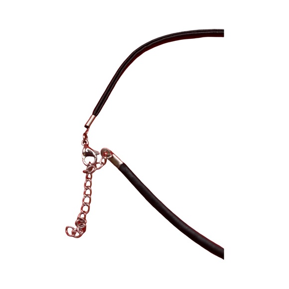 Elegant Silver and Black Pendant Necklace 17 inches - Picture 3 of 4